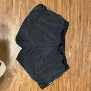Lululemon Hotty Hot 4”